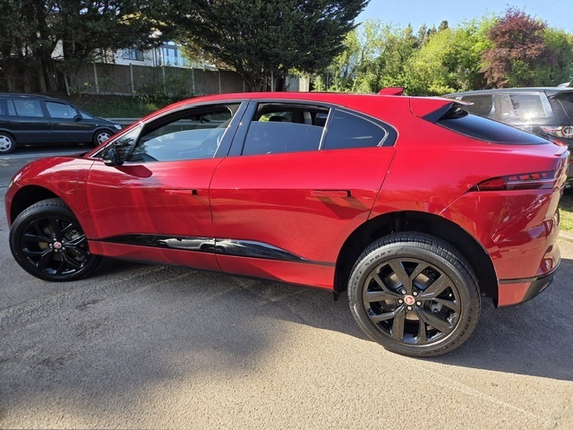 Jaguar I-Pace 294Kw Ev400 Black 90Kwh 11Kw Charger KE22PWX Red #3