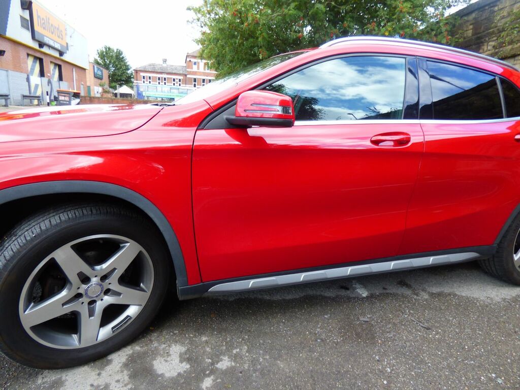 Mercedes-Benz GLA Class Gla 200 Cdi Amg Line LL15EDR Red #3