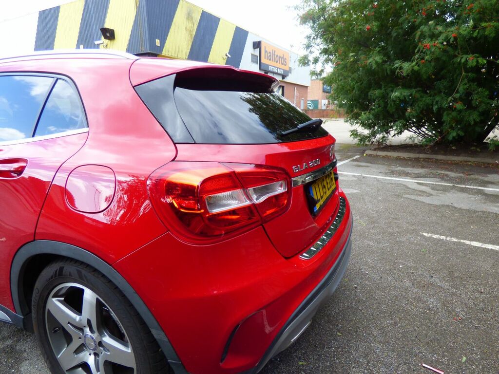 Mercedes-Benz GLA Class Gla 200 Cdi Amg Line LL15EDR Red #6