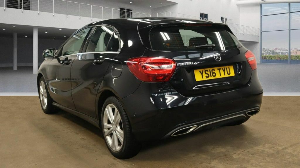 Mercedes-Benz A Class A180d Sport YS16TYU Black #3