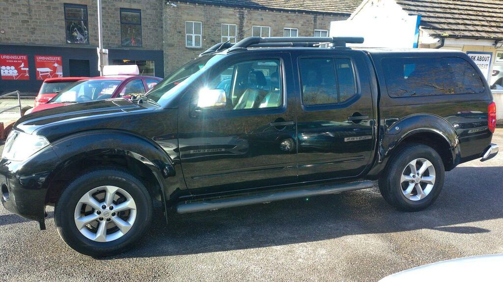 Nissan Navara Pickup 2.5 Dci Tekna 4Wd Euro 5 201515 Black #4