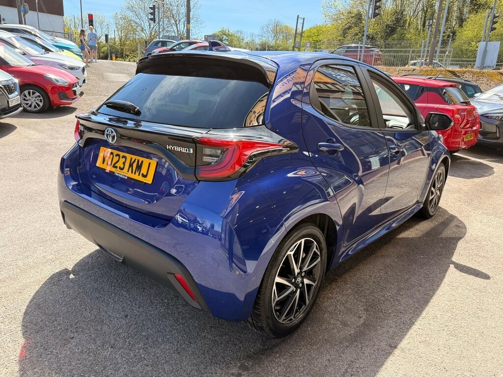 Toyota Yaris 1.5 Vvt-h Design E-cvt Euro 6 Ss VO23KMJ Blue #6