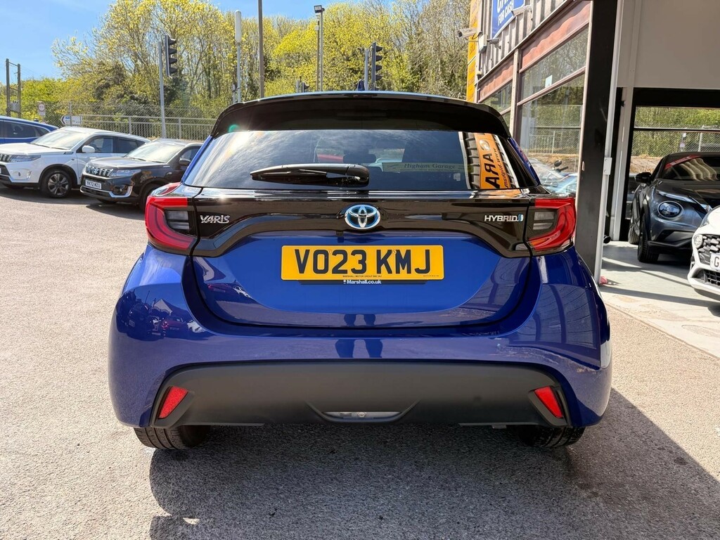 Toyota Yaris 1.5 Vvt-h Design E-cvt Euro 6 Ss VO23KMJ Blue #5