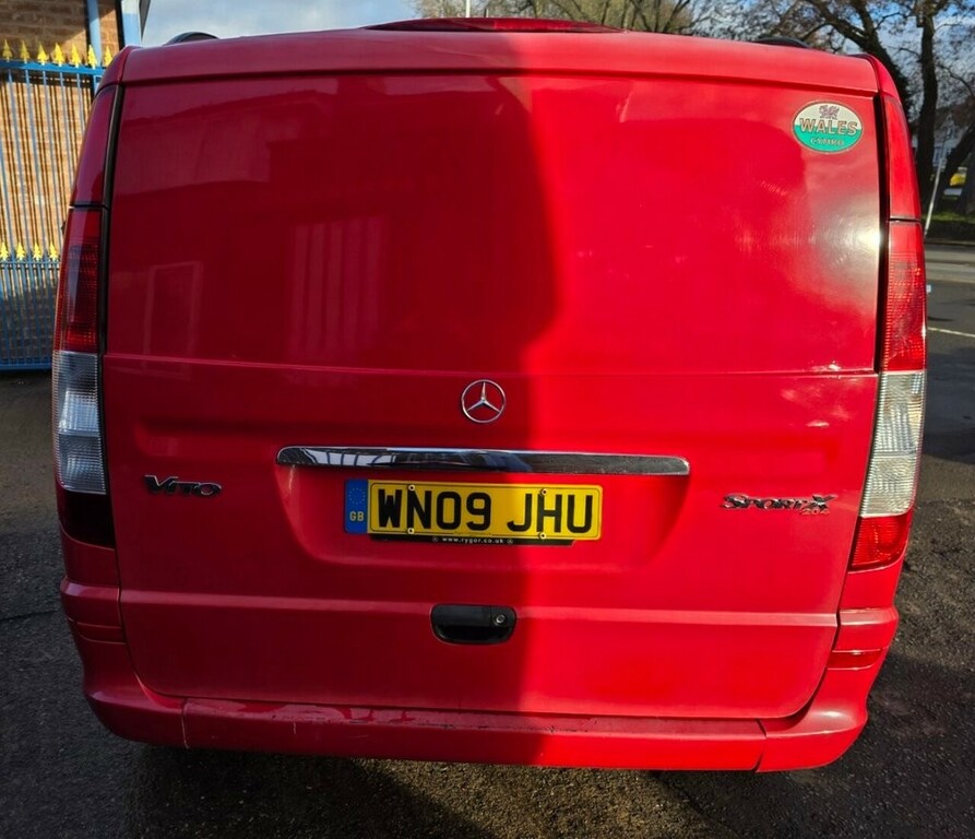 Mercedes-Benz Vito 3.0 120Cdi WN09JHU Red #5