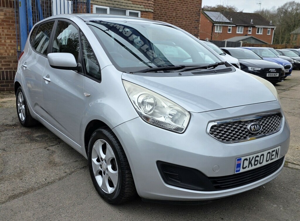 Kia Venga 1.4 2 CK60OEN Silver #2