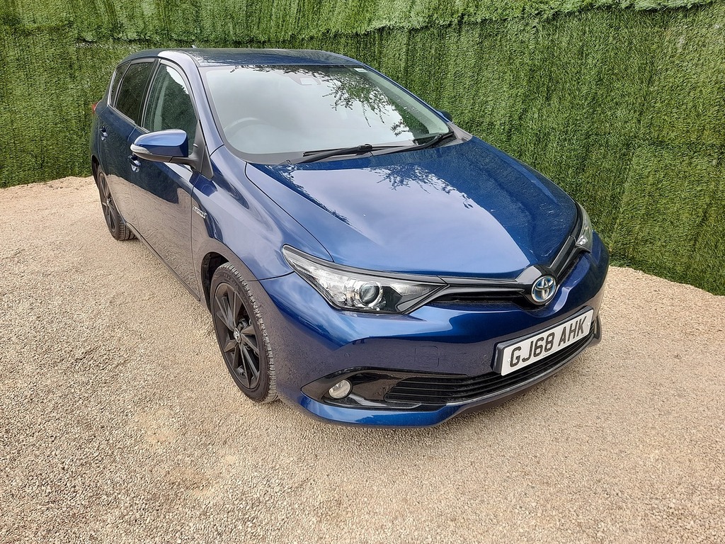 Toyota Auris Vvt-h Design GJ68AHK Blue #2