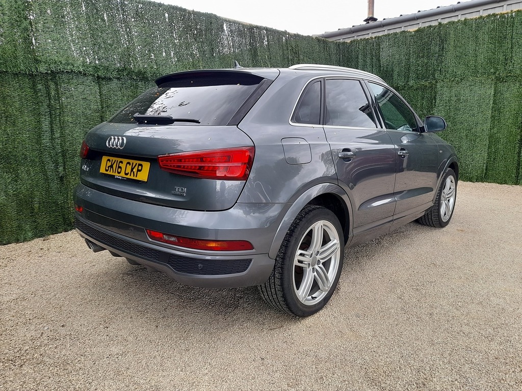 Audi Q3 Tdi S Line Plus GK16CKP Grey #5