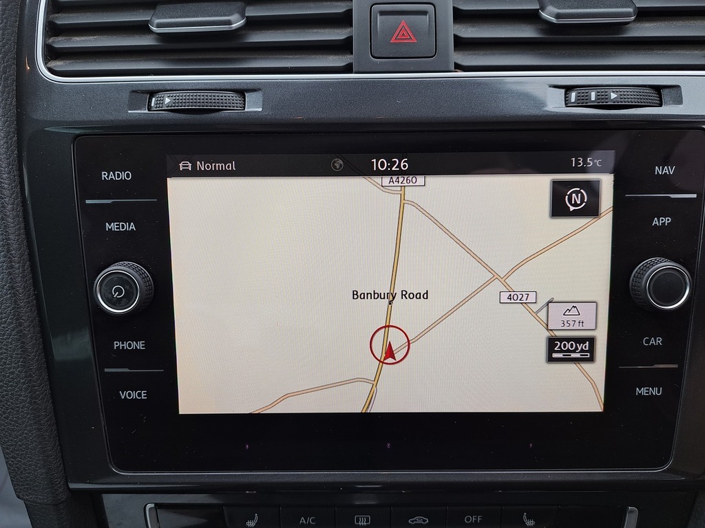 Volkswagen Golf Tdi Match RO69CDX White #4