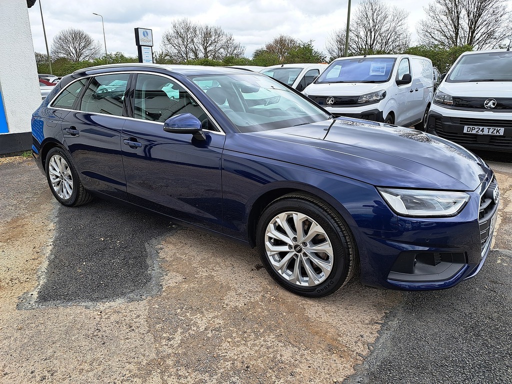 Audi A4 Avant Tfsi Technik RJ72GVM Blue #5