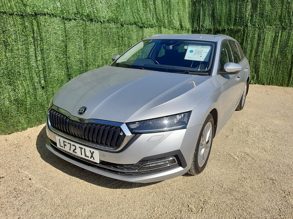 Skoda Octavia Tsi Act Se L Silver #4