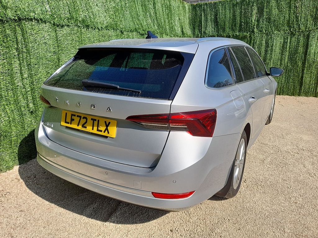 Skoda Octavia Tsi Act Se L Silver #5