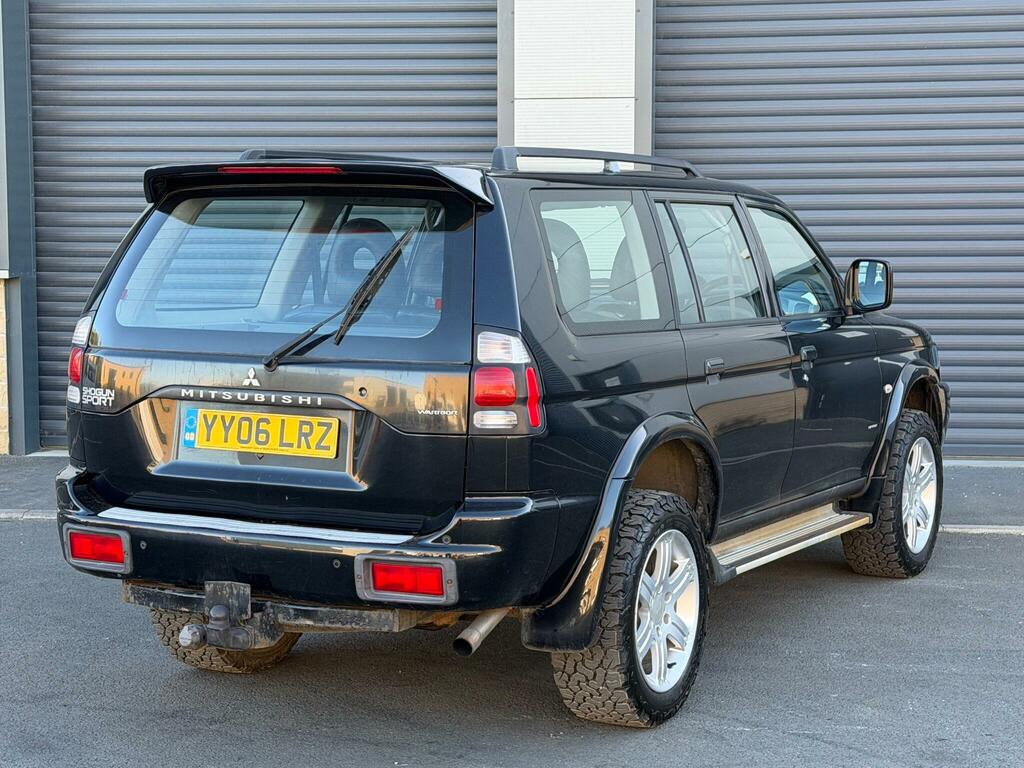 Mitsubishi Shogun Sport Suv 2.5 Td Trojan 200656 Black #12