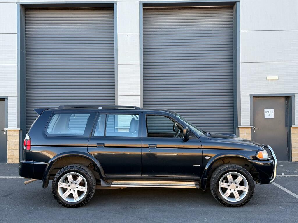 Mitsubishi Shogun Sport Suv 2.5 Td Trojan 200656 Black #11
