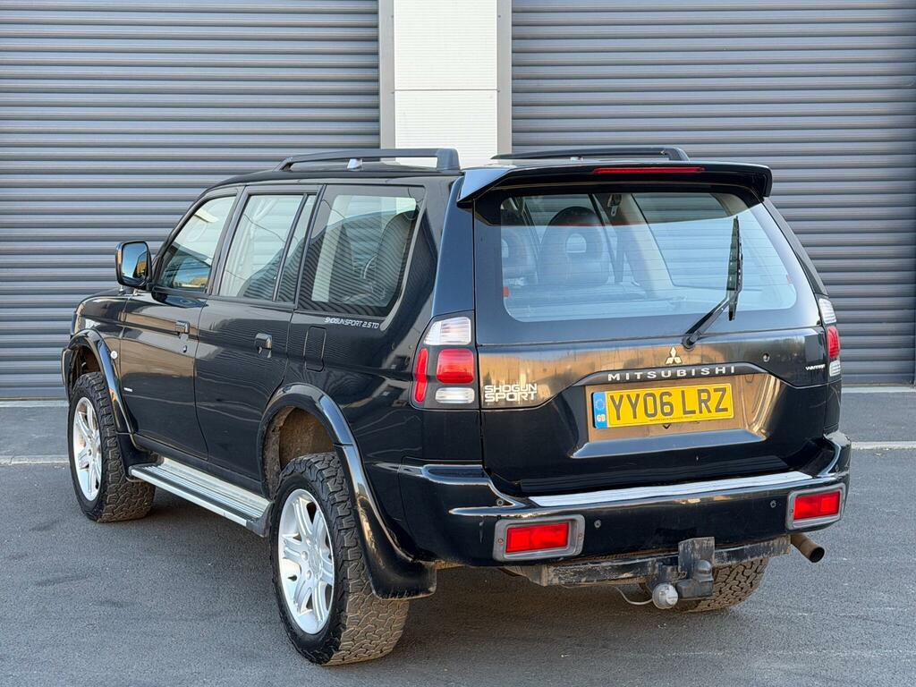 Mitsubishi Shogun Sport Suv 2.5 Td Trojan 200656 Black #8