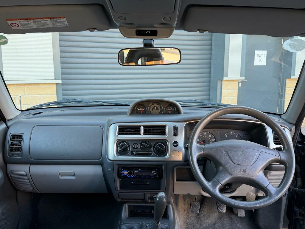 Mitsubishi Shogun Sport Suv 2.5 Td Trojan 200656 Black #14