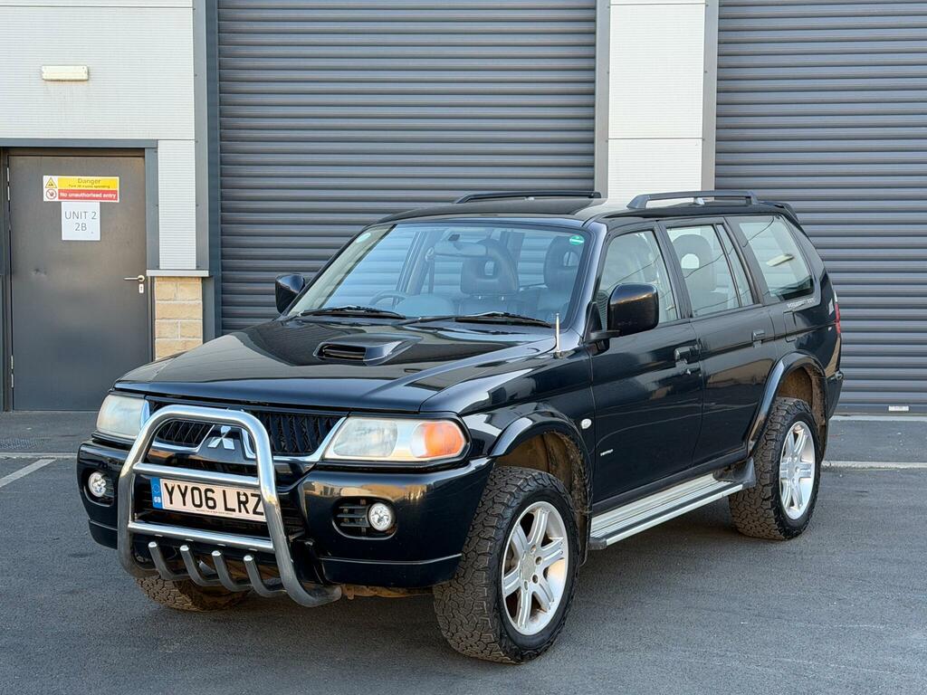 Mitsubishi Shogun Sport 2.5 Td Warrior Black #4