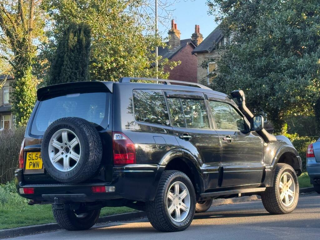 Mitsubishi Shogun Estate Silver #4