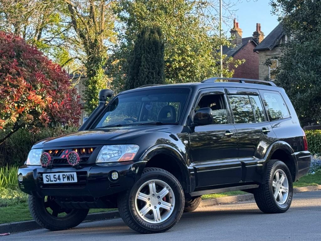 Mitsubishi Shogun Estate Silver #5