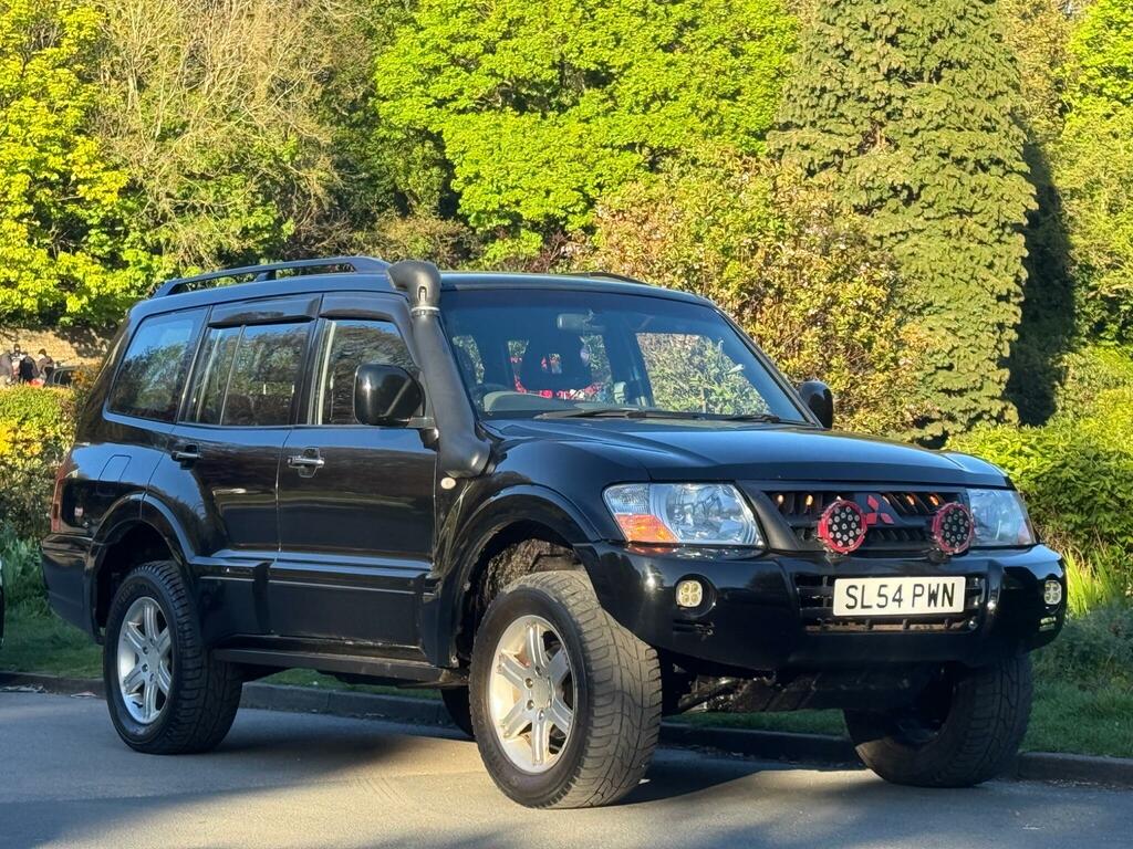 Mitsubishi Shogun Estate Silver #2