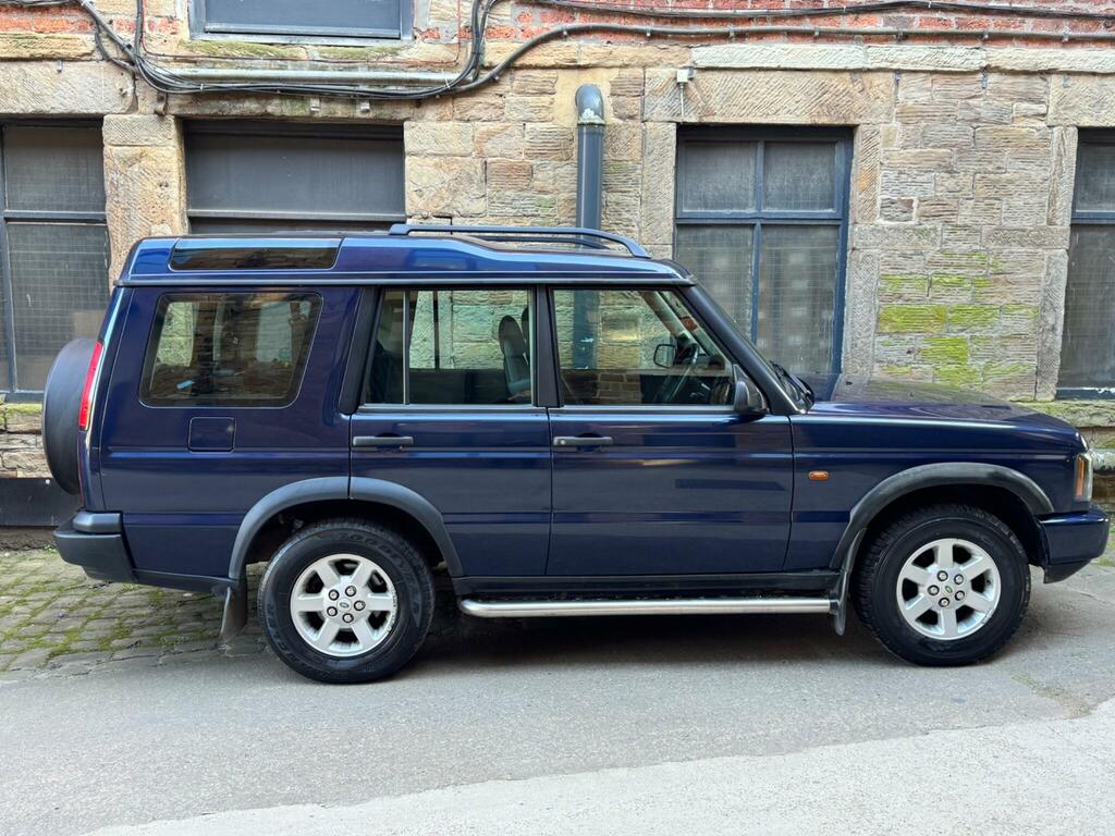 Land Rover Discovery 2.5 Td5 Gs Station Wagon 7 Seats VE53CXO Blue #2