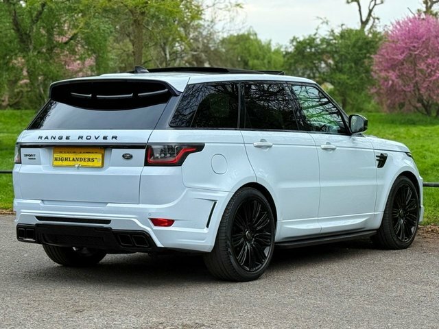 Land Rover Range Rover Sport 2019 3.0 Sd V6 Hse Dynamic Lumma Kit Black Pack Op GX19UFW White #4