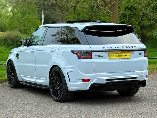 Land Rover Range Rover Sport 2019 3.0 Sd V6 Hse Dynamic Lumma Kit Black Pack Op GX19UFW White #3
