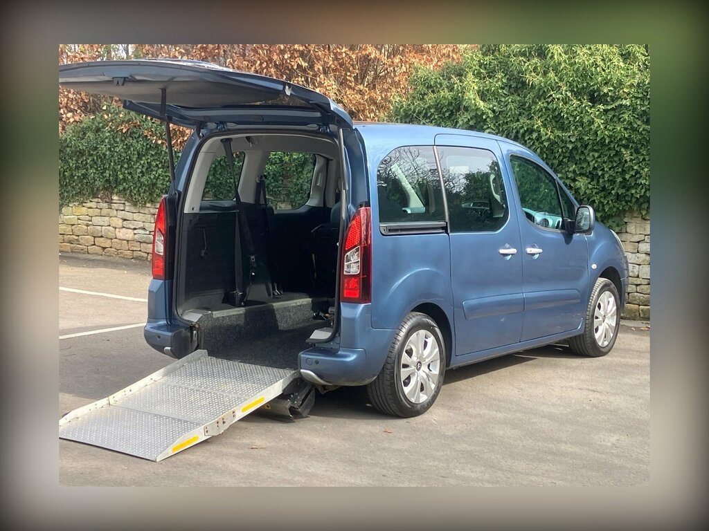 Citroen Berlingo 1.6 Hdi Plus Multispace Mpv Euro 5 Blue #4
