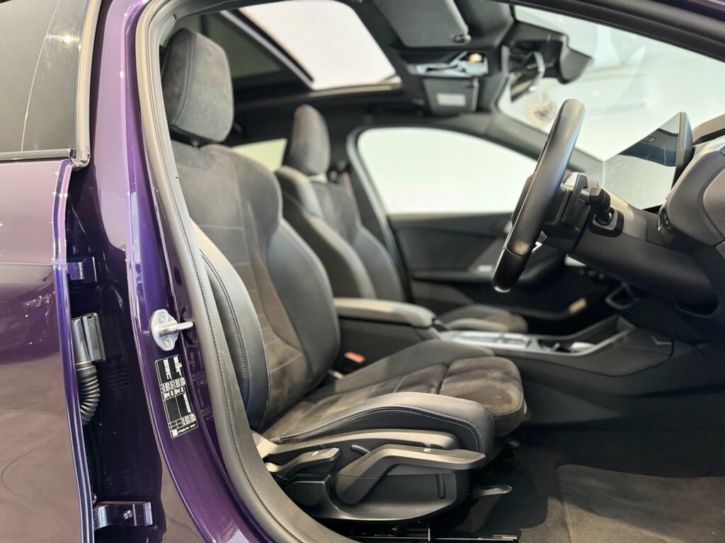 BMW 1 Series 1.5 120I Mht M Sport Dct Euro 6 Ss Purple #3