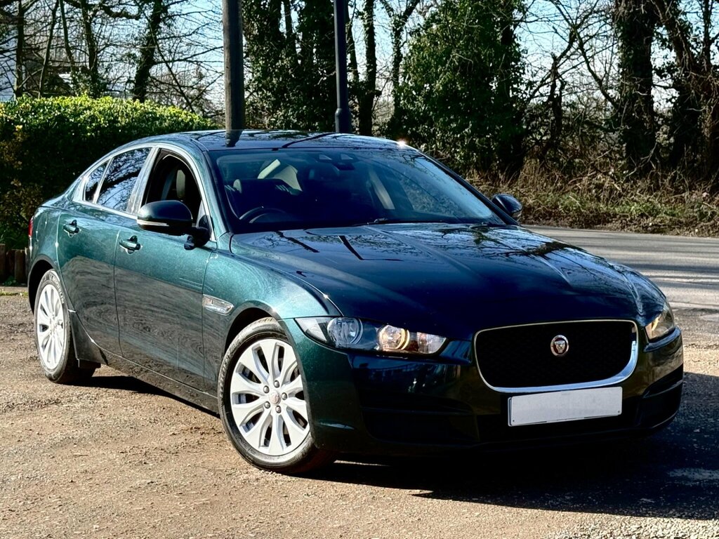 Jaguar XE 2.0D Prestige Euro 6 Ss NA15VXS Green #3