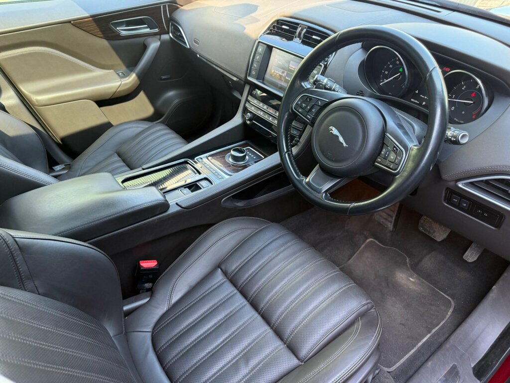 Jaguar F-Pace 2.0 D180 Portfolio Awd Euro 6 Ss SV66MYR Red #2
