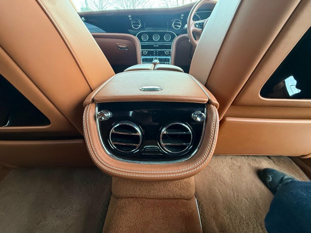 Bentley Mulsanne Black #63