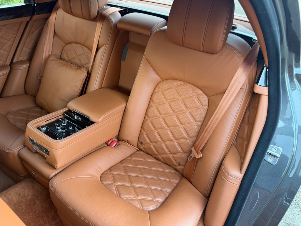Bentley Mulsanne Black #59