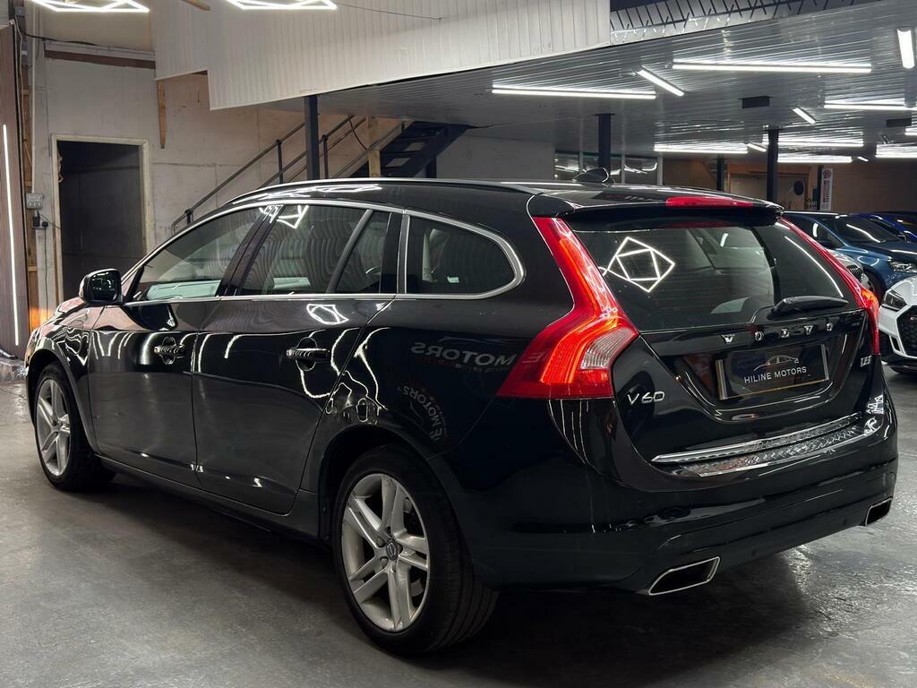 Volvo V60 2.4 D5 Twin Engine Se Nav Awd Euro 6 S S  Black #4