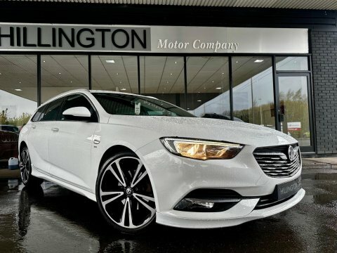 Vauxhall Insignia 2.0 Turbo D FE18YPV White #4