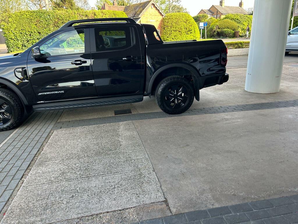 Ford Ranger 2.3 Ecoboost 11.8Kwh Stormtrak 4Wd Euro 6 VN25LTT Black #4
