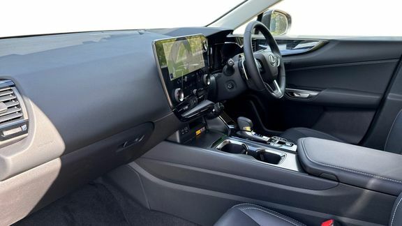Lexus NX Nx450h Premium Plus EA26BTZ #5