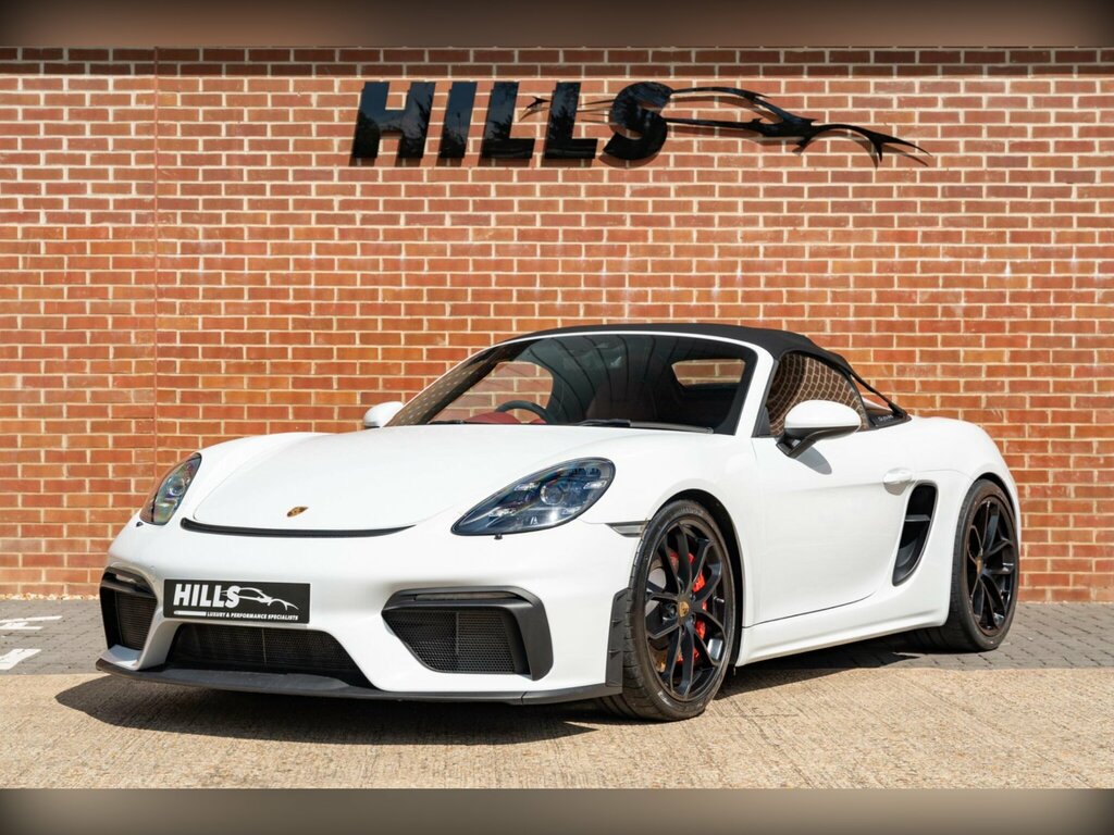 Porsche 718 Spyder 4.0 2dr Silver #2