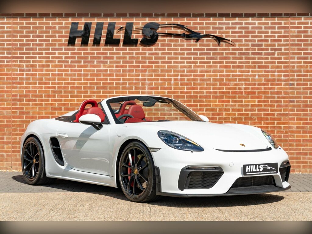 Porsche 718 Spyder 4.0 2dr Silver #1
