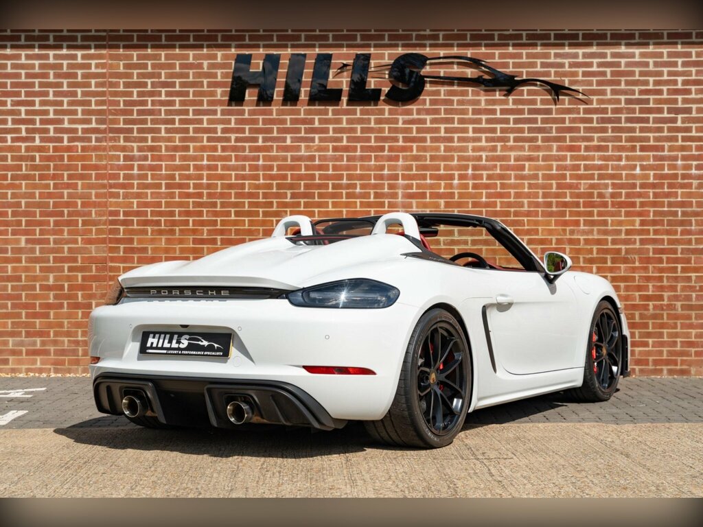 Porsche 718 Spyder 4.0 2dr Silver #11