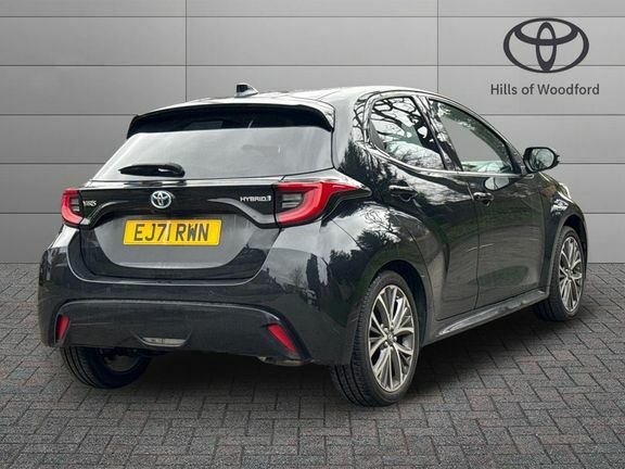 Toyota Yaris Excel 1.5 Hybrid EJ71RWN Black #3