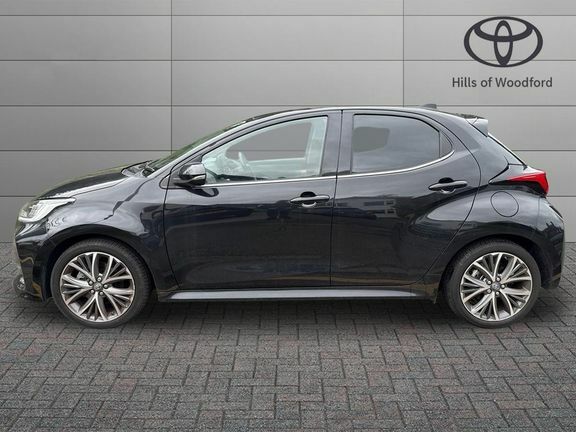 Toyota Yaris Excel 1.5 Hybrid EJ71RWN Black #6