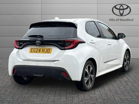 Toyota Yaris Design EG24HJO White #3