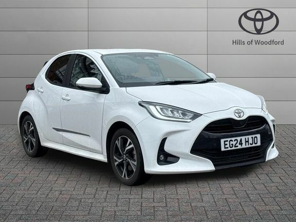 Toyota Yaris Design White