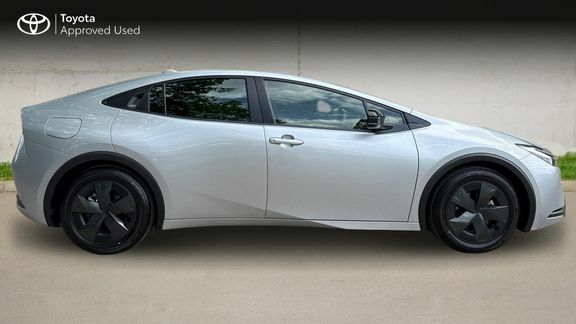 Toyota Prius Design Silver #2