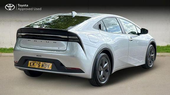 Toyota Prius Design Silver #3