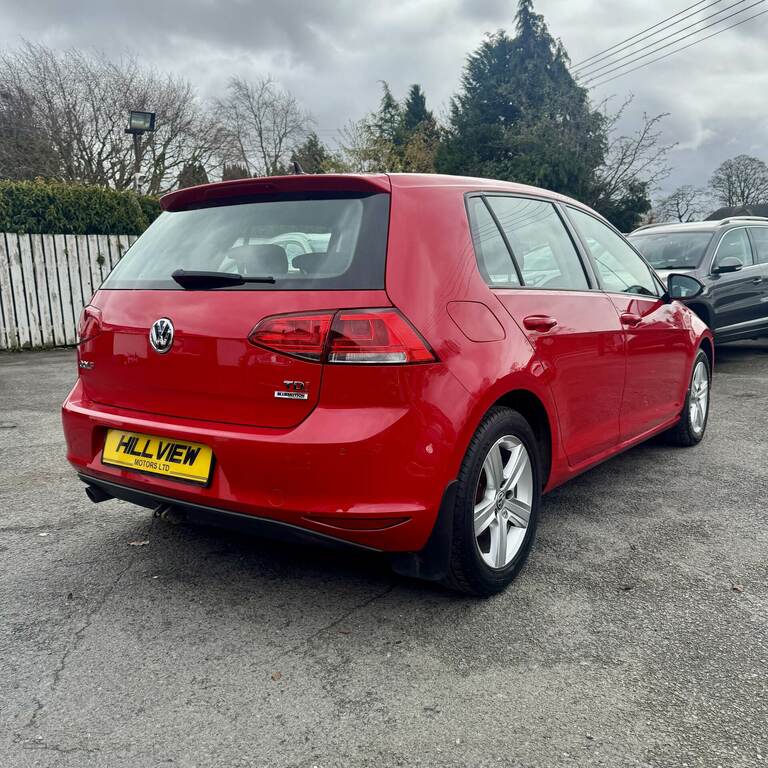 Volkswagen Golf 1.6 Tdi 110 Match Edition CVZ5645 Red #3