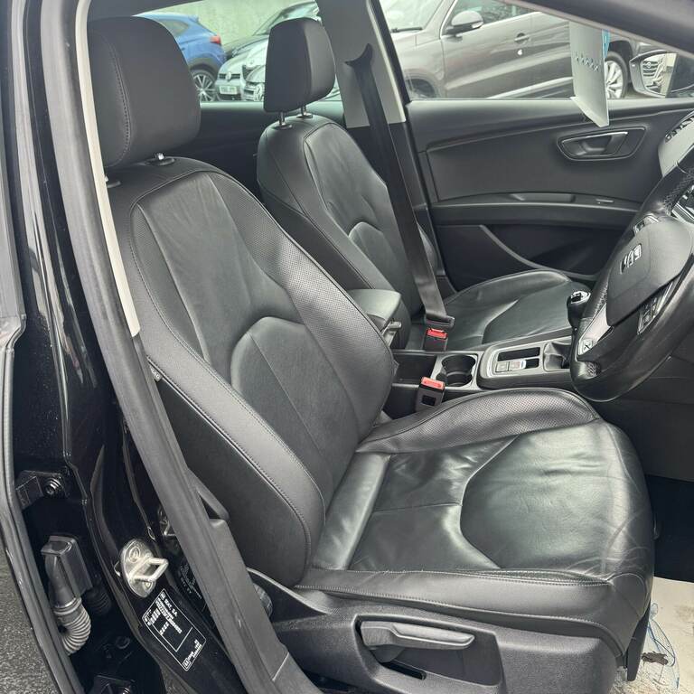 Seat Leon 2.0 Tdi 150 Xcellence Technology Leather KU18YSF Black #6
