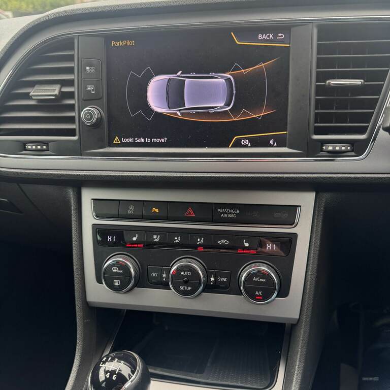 Seat Leon 2.0 Tdi 150 Xcellence Technology Leather KU18YSF Black #4