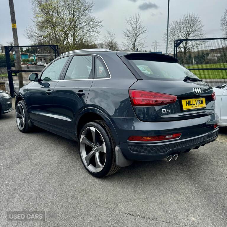 Audi Q3 2.0 Tdi S Line Edition MGZ4704 Grey #2