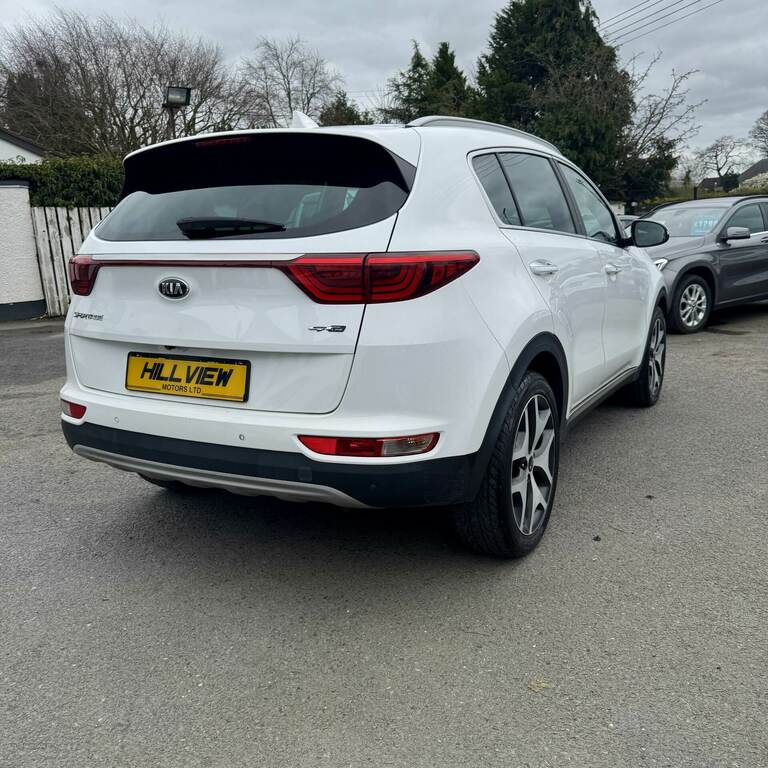Kia Sportage 1.7 Crdi Isg Gt-line NL18BGV White #3